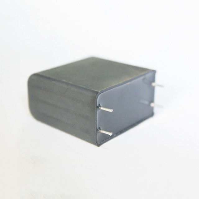Tụ lọc DC cho bộ chuyển đổi & biến tần-MKP4